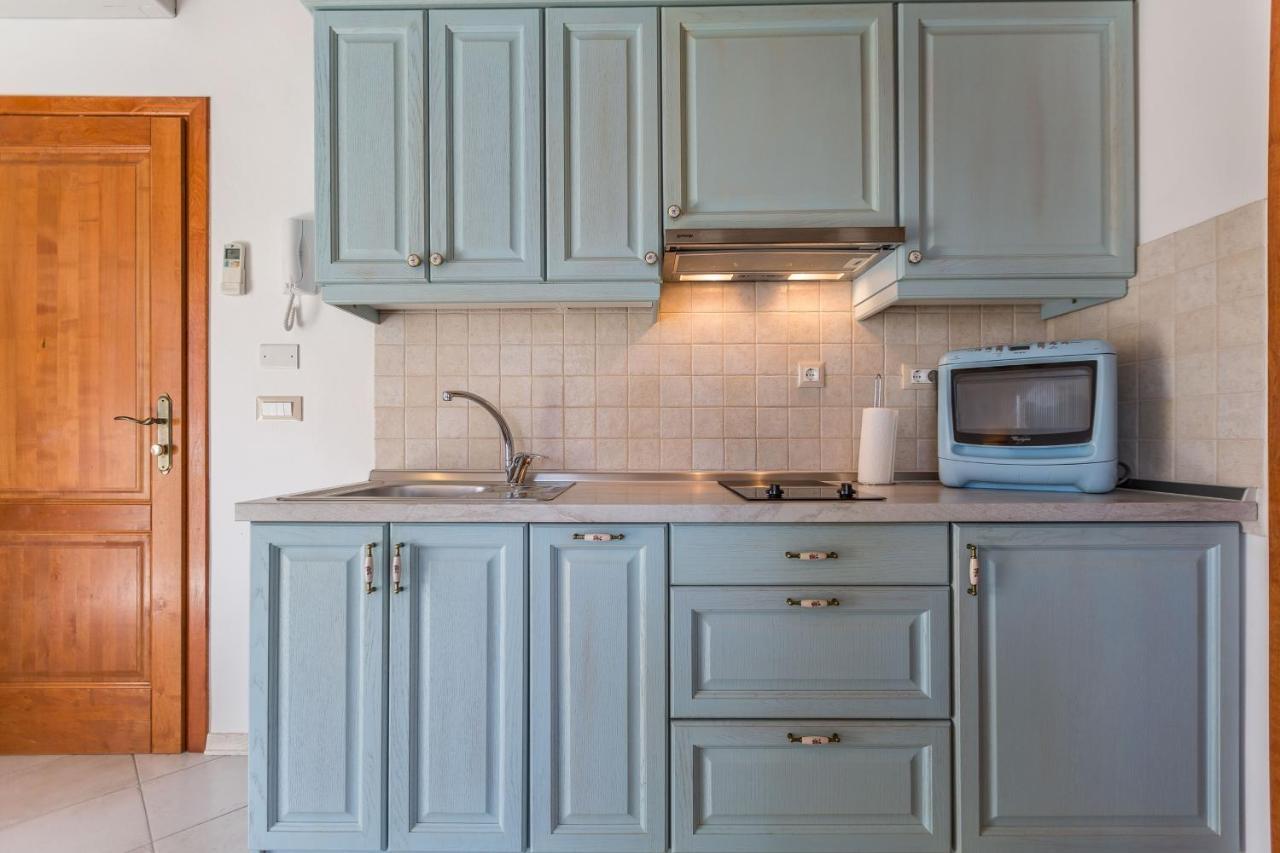 Apartments Casa Saina ロヴィニ エクステリア 写真