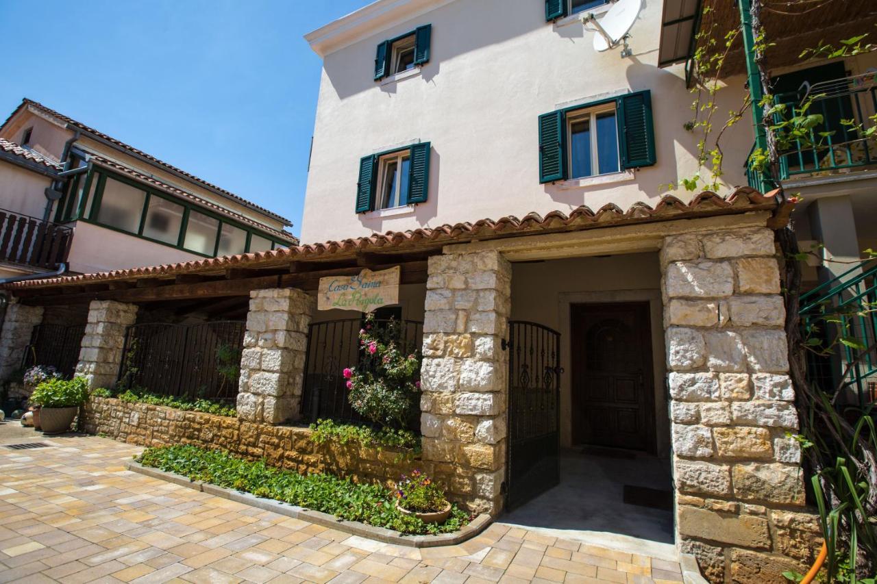 Apartments Casa Saina ロヴィニ エクステリア 写真